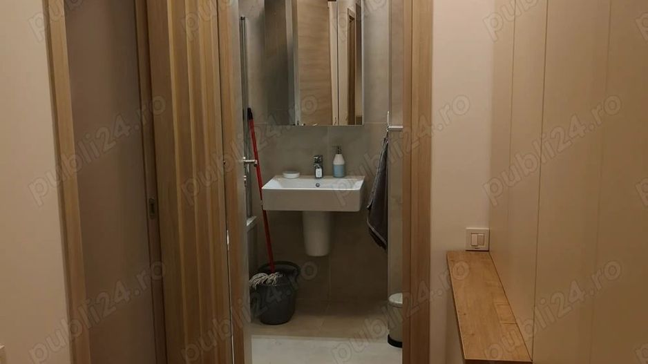 Inchiriere apartament 3 camere | Baza Sportiva Pescariu - Poză 3