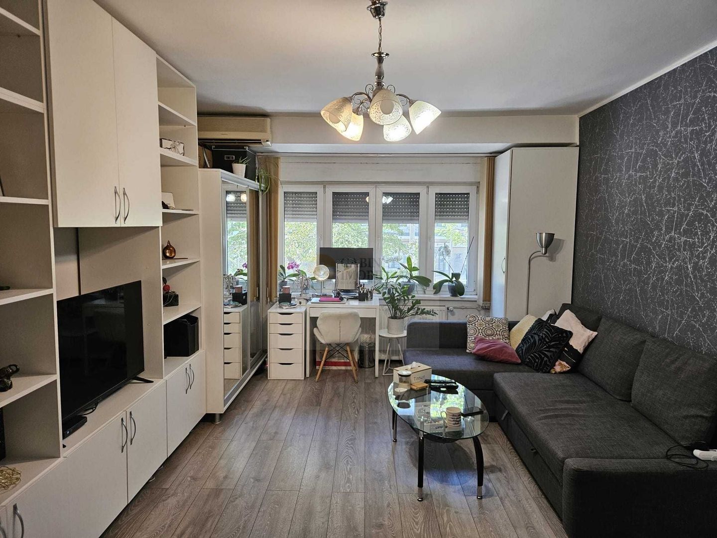 2 camere | Piata Romana |  Etaj 1/8 - Poză 1