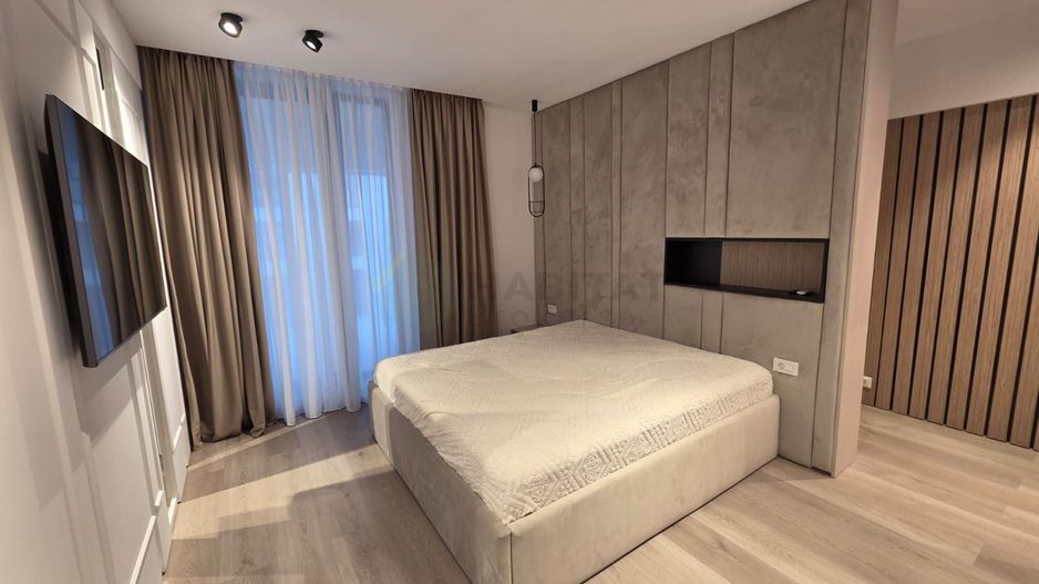 Apartament spectaculos cu grădină privată de 152 mp – disponibil spre închiriere - Poză 16