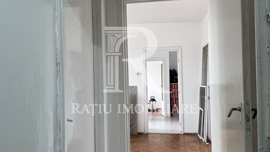 Apartament cu 3 camere | Magheru | Oradea - Poză 7