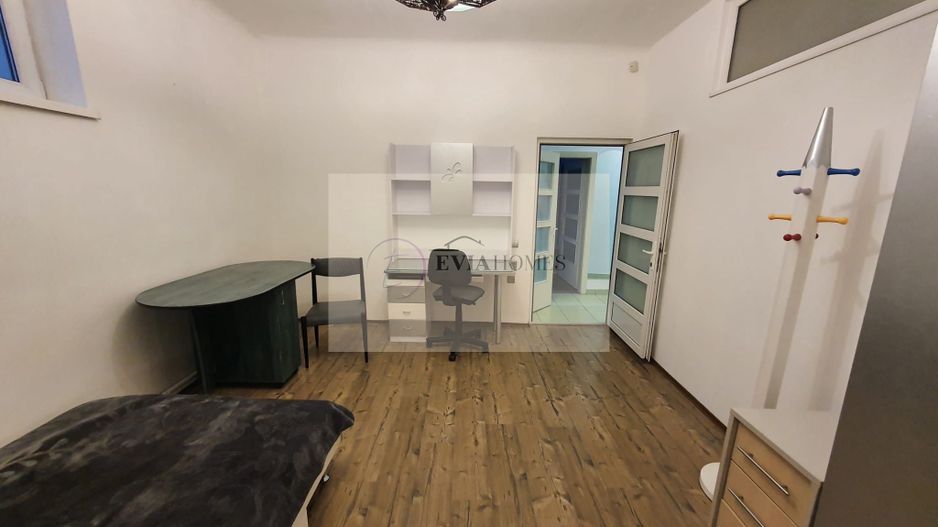 etaj 2/ oportunitate investitie/ zona Casei de Cultura a Studentilor - Poză 2