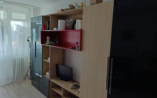 Garsoniera zona Titan -  Piata MInis - Poză 4