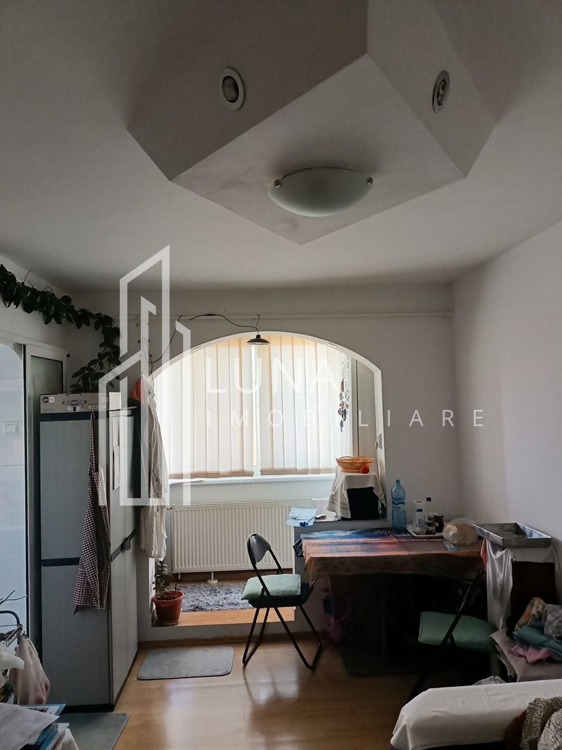 Garsonieră 32 mp, mobilată și utilată, centrală proprie, Craiter - Poză 1