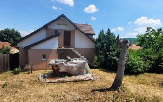 CASA PLAN PARTER + MANSARDA  1850  MP TEREN - Costuleni,Hilita🌿 - Poză 13