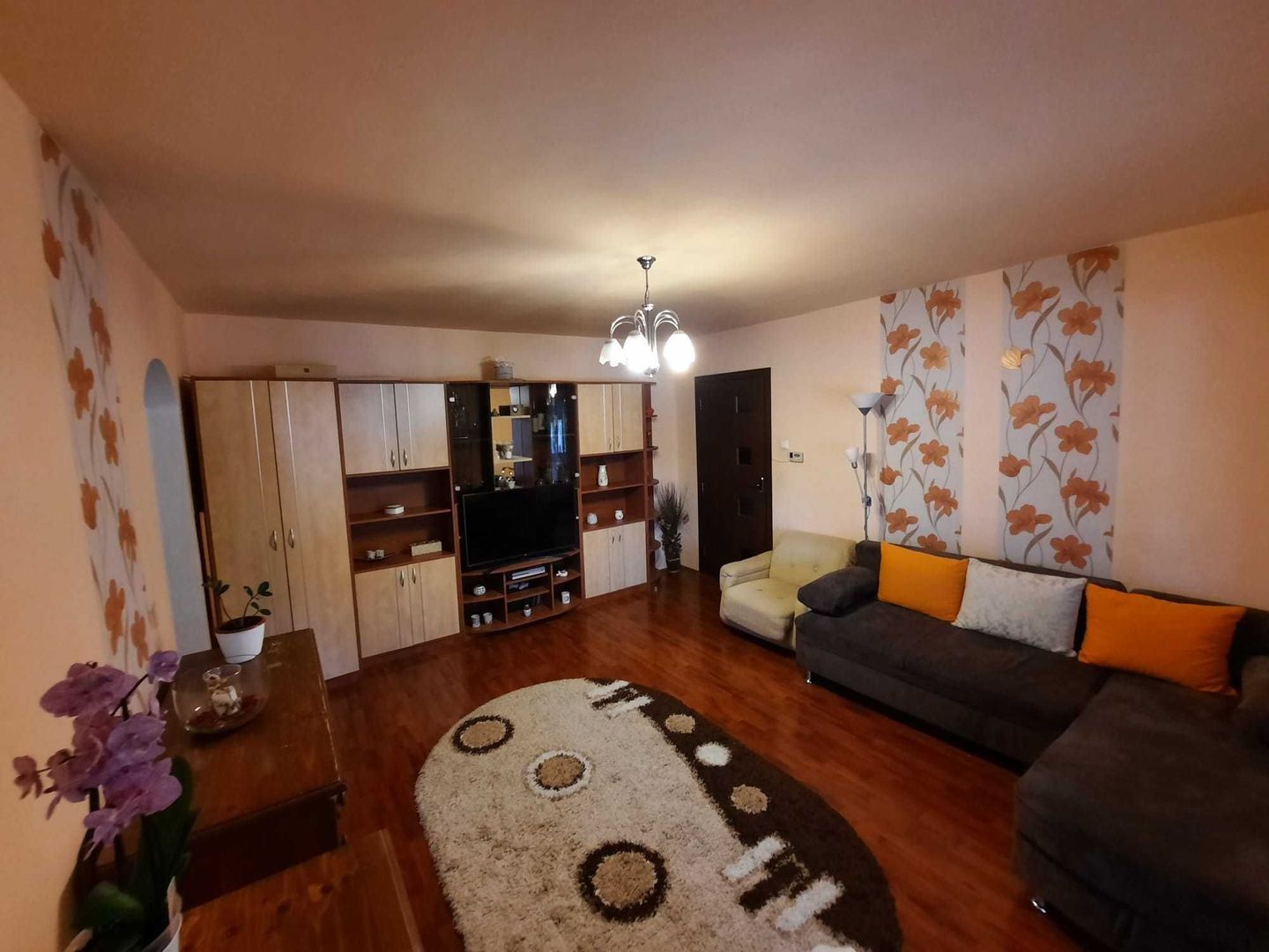 Apartament 2 camere zona Micro 16 - Poză 2