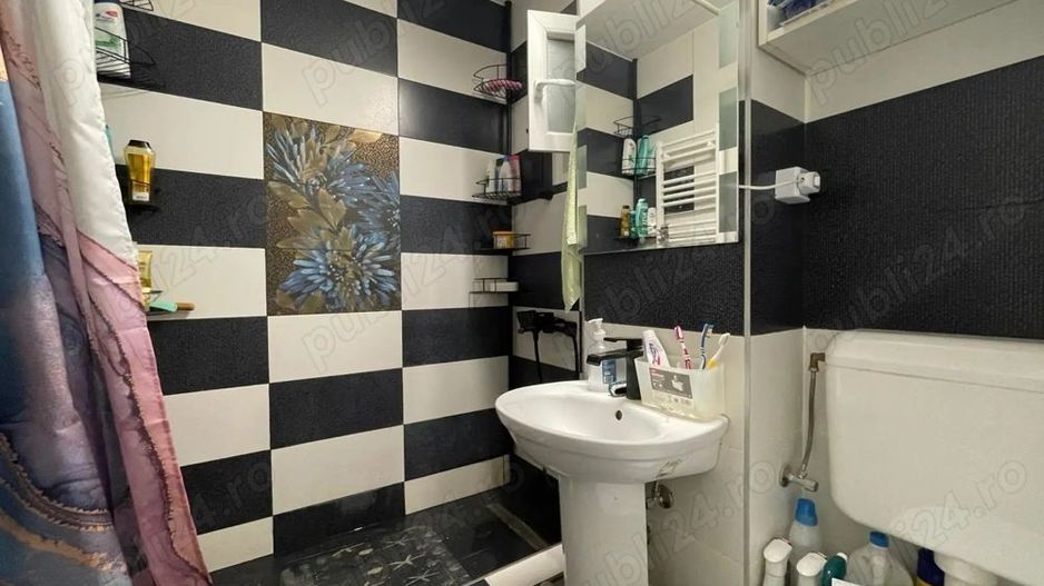 3 camere decomandat Calea Sagului etaj 1 - Poză 6