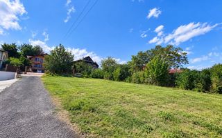 Vânzare Teren Intravilan 640 mp, Strada Strugurilor, Autorizație Casă P+E - Poză 2