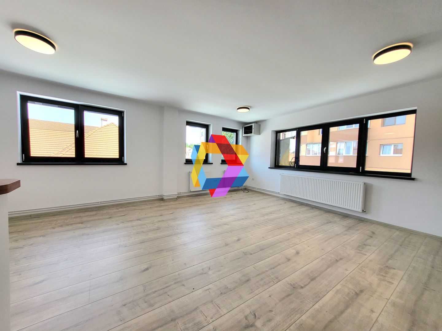 Spatiu comercial la casa - 130mp - Poză 7