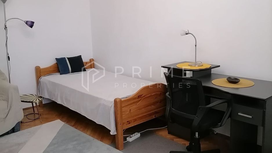 Apartament 3 camere de închiriat – Dâmbu, etaj 1, ideal pentru studenț - Poză 3