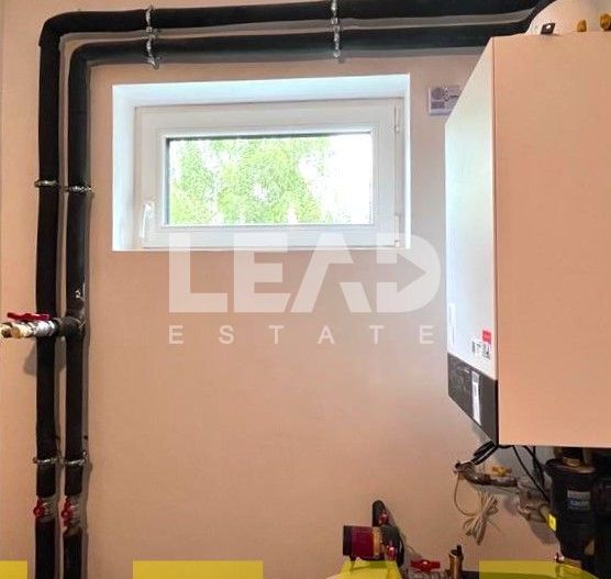 Casa renovata complet! 210 mp utili pe teren de 548 mp! - Poză 24