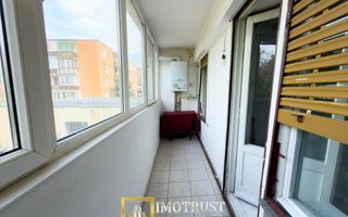 Apartament tip Samanta cu garaj de vânzare în zona Polivalentă - Poză 7