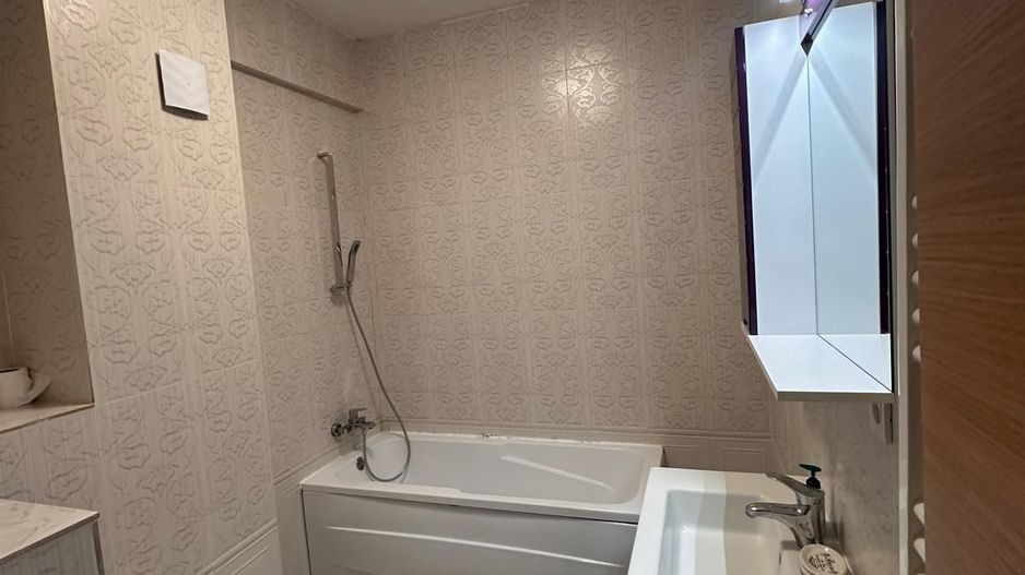 Apartament 3 Camere Premium în Faleza Nord, la 5 Minute de Plajă - Poză 5