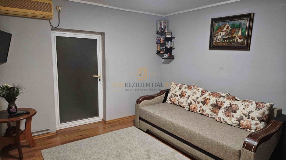 Casa indviduala cu 4 camere si teren generos - Jilava, Str. Garii - Poză 1