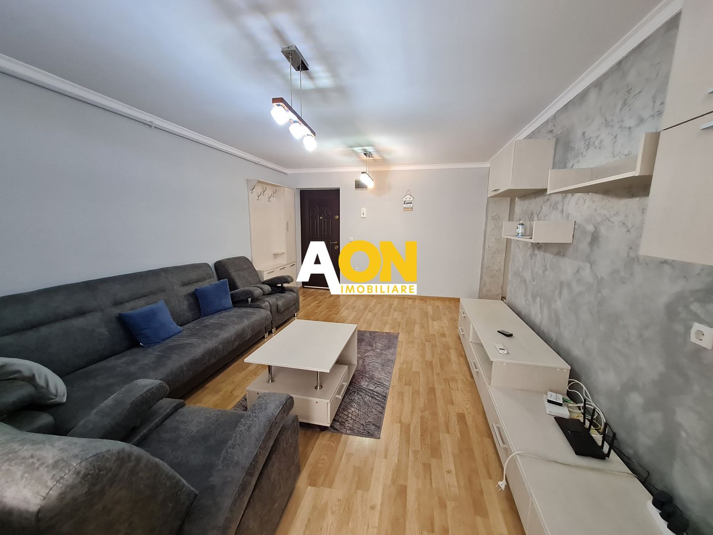 Apartament 3 Camere, Etaj 1, 63 mp, Decomandat, Cetate - Poză 3