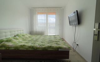 Apartament 3 camere, Floresti zona Sub Cetate - Baza Sportiva Floresti - Poză 3