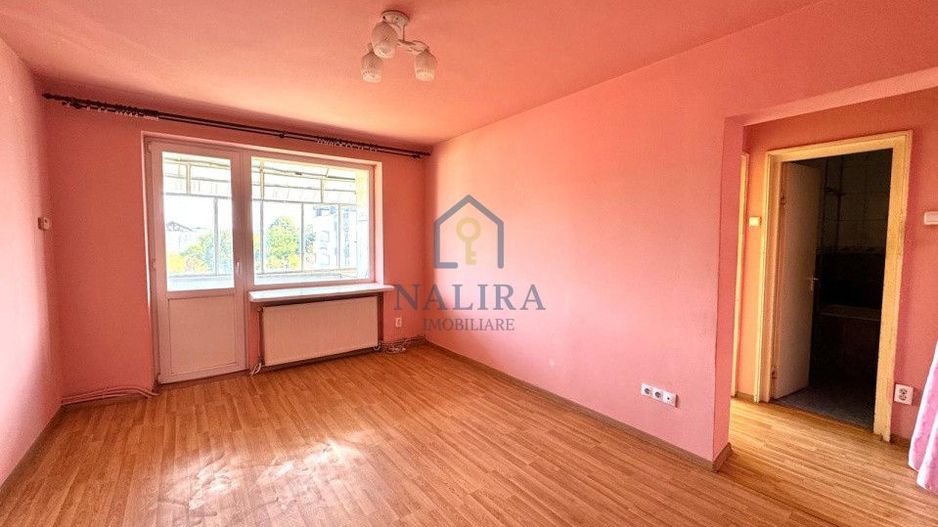 Apartament de vanzare 3 camere zona Iuliu Maniu - Poză 4
