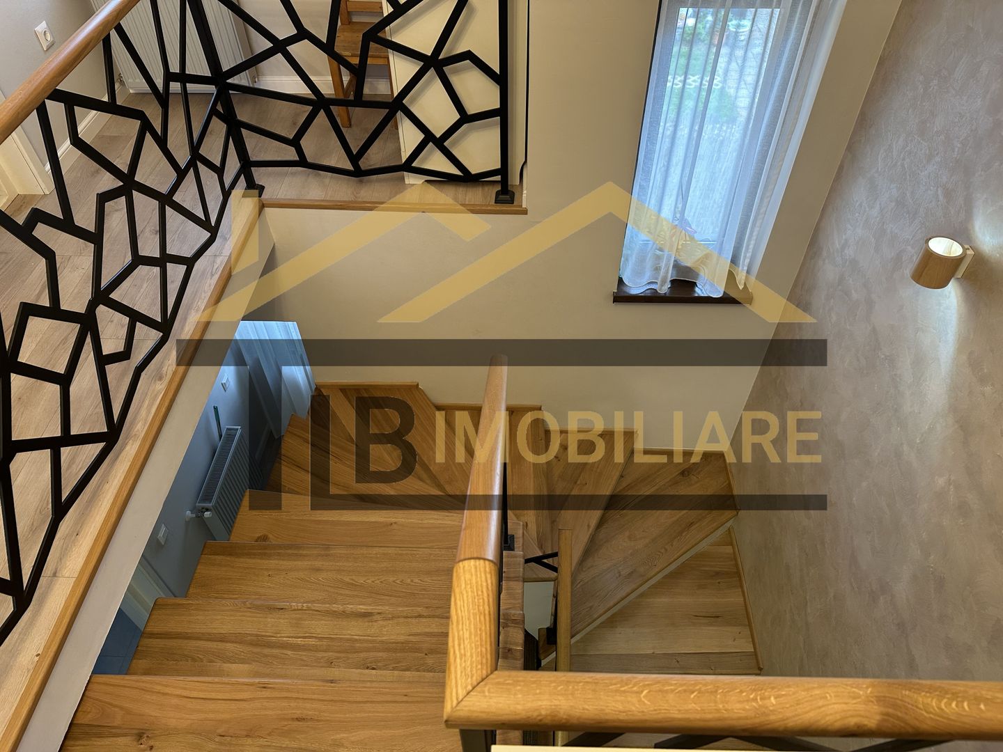 Casa de 4 camere, 200mp, parcari, Zona Unirii - Poză 14