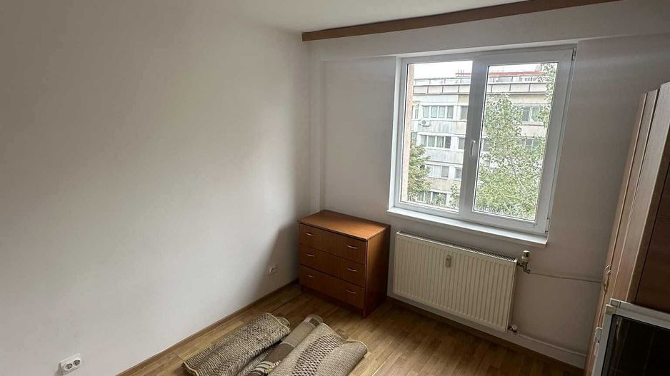 Apartament 3 camere renovat Giurgiului - Poză 2