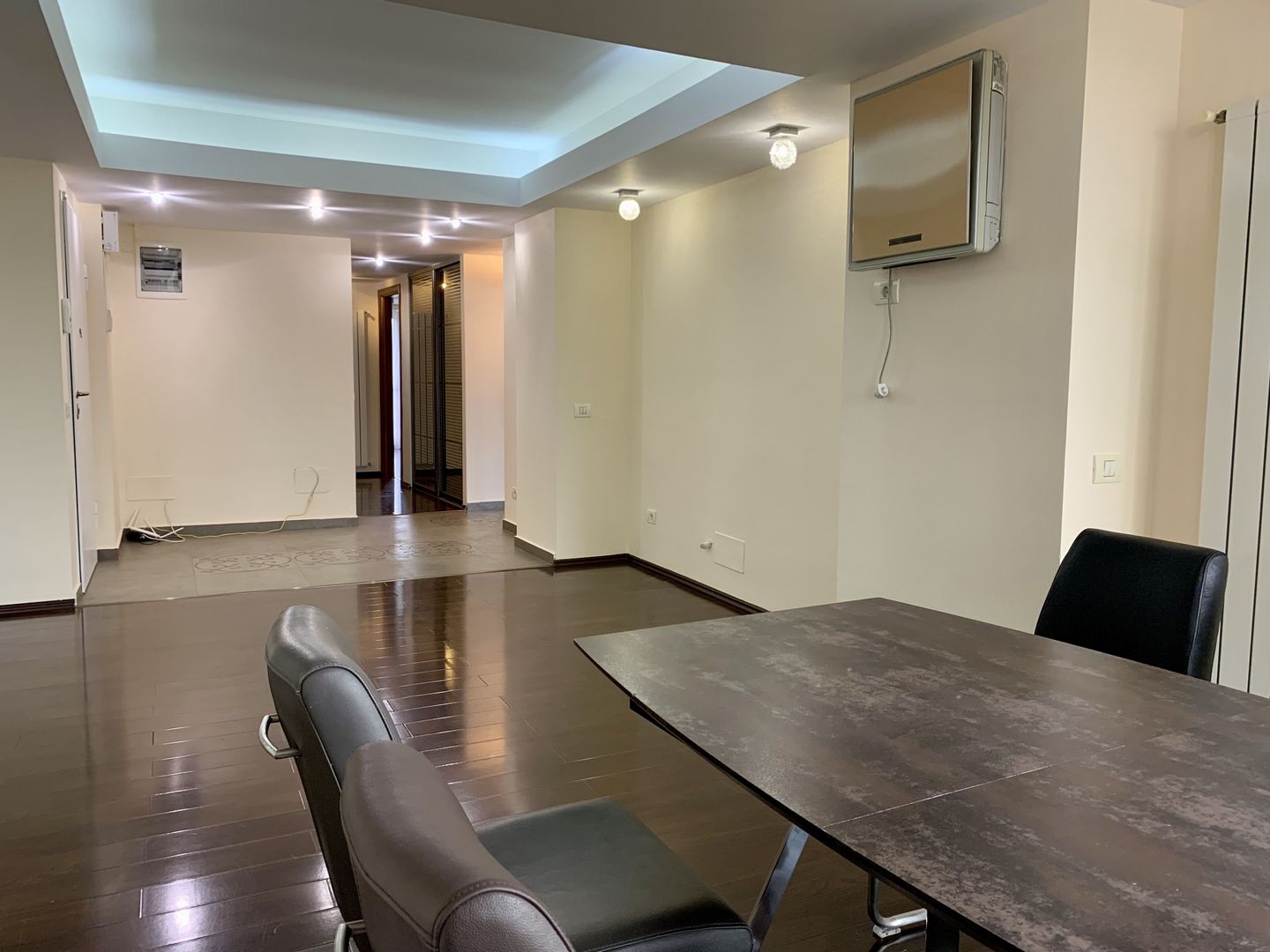Apartament 4 camere spatios | Barbu Văcărescu |  2 Locuri de parcare - Poză 3