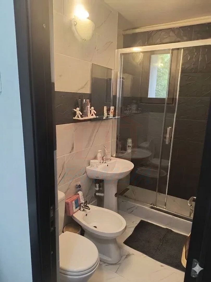 Vanzare apartament 2 camere, Micro 16, 52 mp, 68.000 EURO - Poză 6