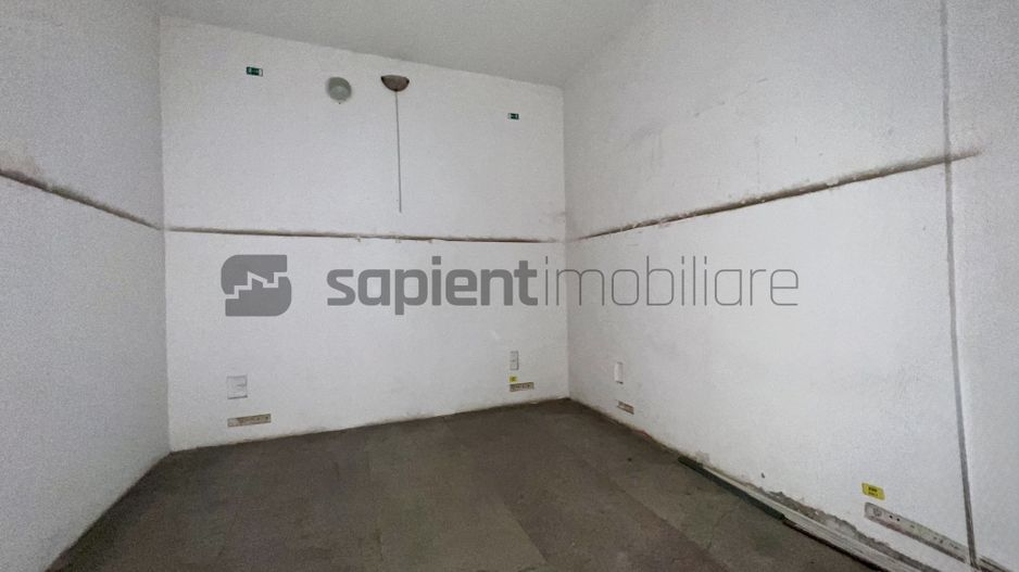 Spațiu comercial / birou ultracentral - Piața Ferdinand, Oradea - Poză 6