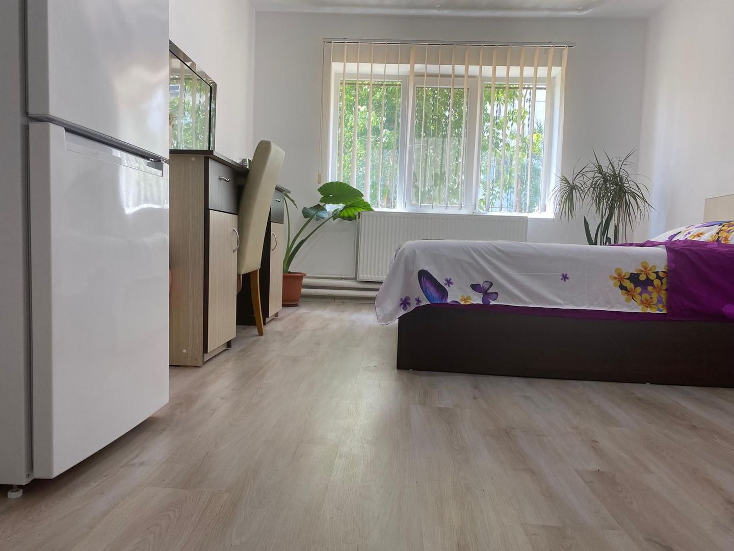 Oportunitate rară de investiție! Bloc cu 100 de garsoniere –Târgoviște - Poză 4