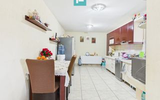 Vilă cu 6 camere și teren generos în Șagu - Poză 9