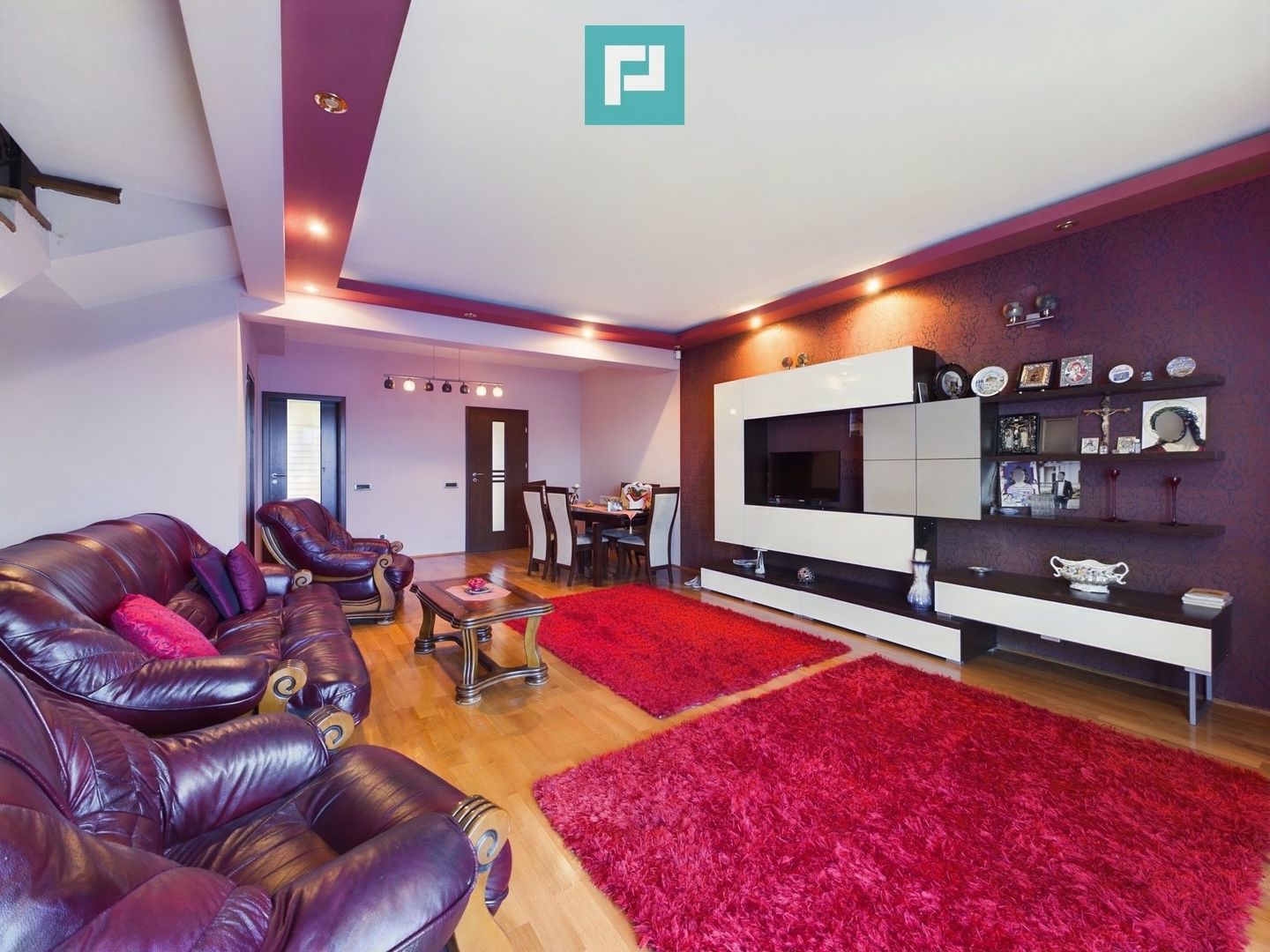 Vilă spațioasă cu 8 camere, Grădiște - Poză 42