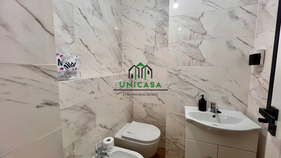 Apartament 4 camere /etaj 1 / Ostroveni - Poză 12