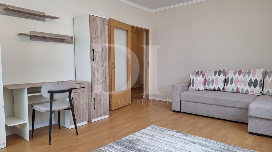 Apartament etaj intermediar / Zona Eroilor - Poză 2