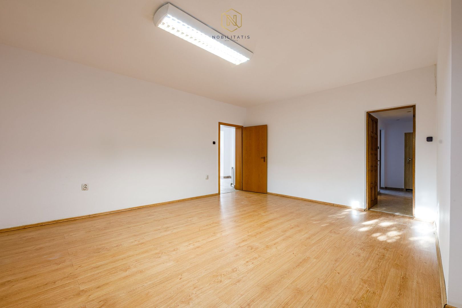 Inchiriat - Spatiu birouri 135 mp | Curte privata, 6 locuri parcare - Poză 25