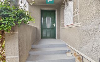 Casă cu teren generos, zonă centrală, Curtici - Poză 20