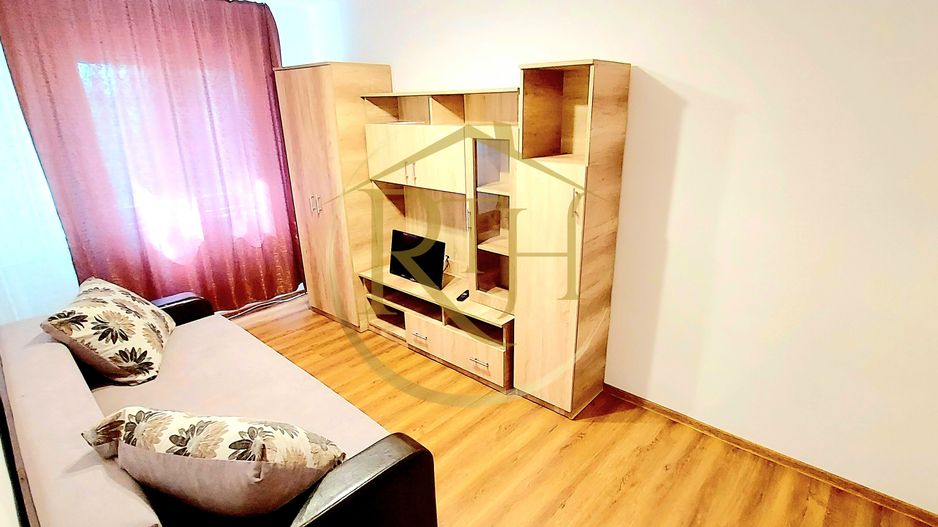 Oferim spre inchiriere, apartament cu 2 camere decomandat, Complex - Poză 2