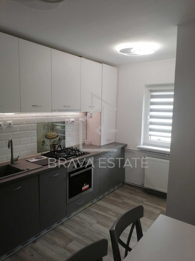Apartament de inchiriat, 3 camere, decomandat, 2 bai, zona UMF - Poză 4
