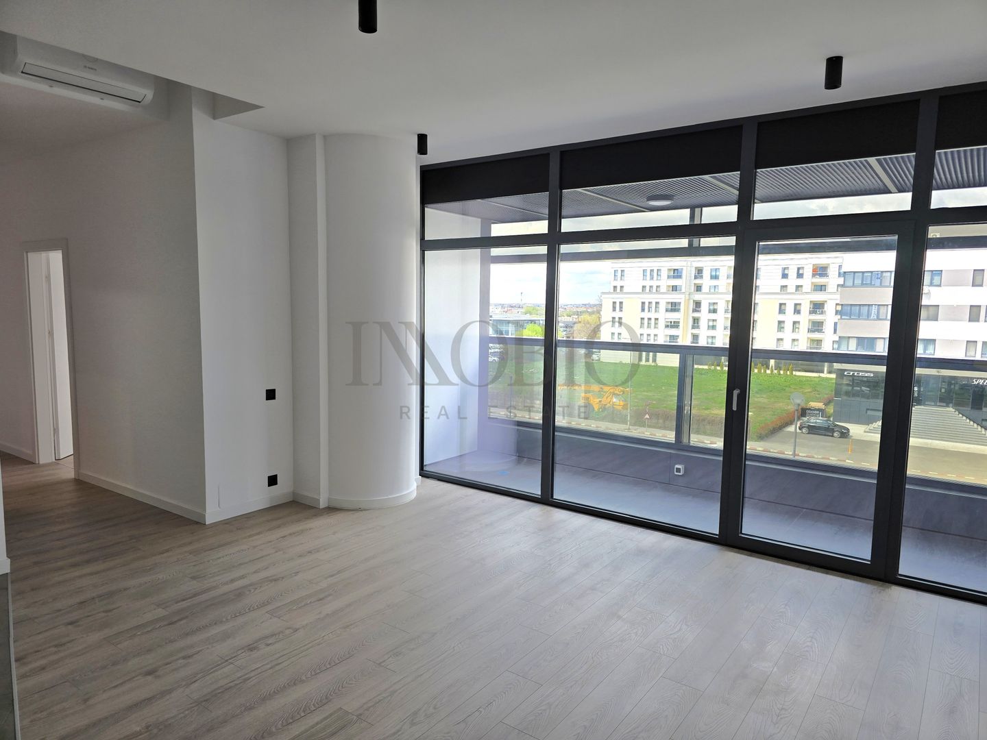 Apartament 4 Camere | 2 Locuri de Parcare | One North Lofts - Poză 1