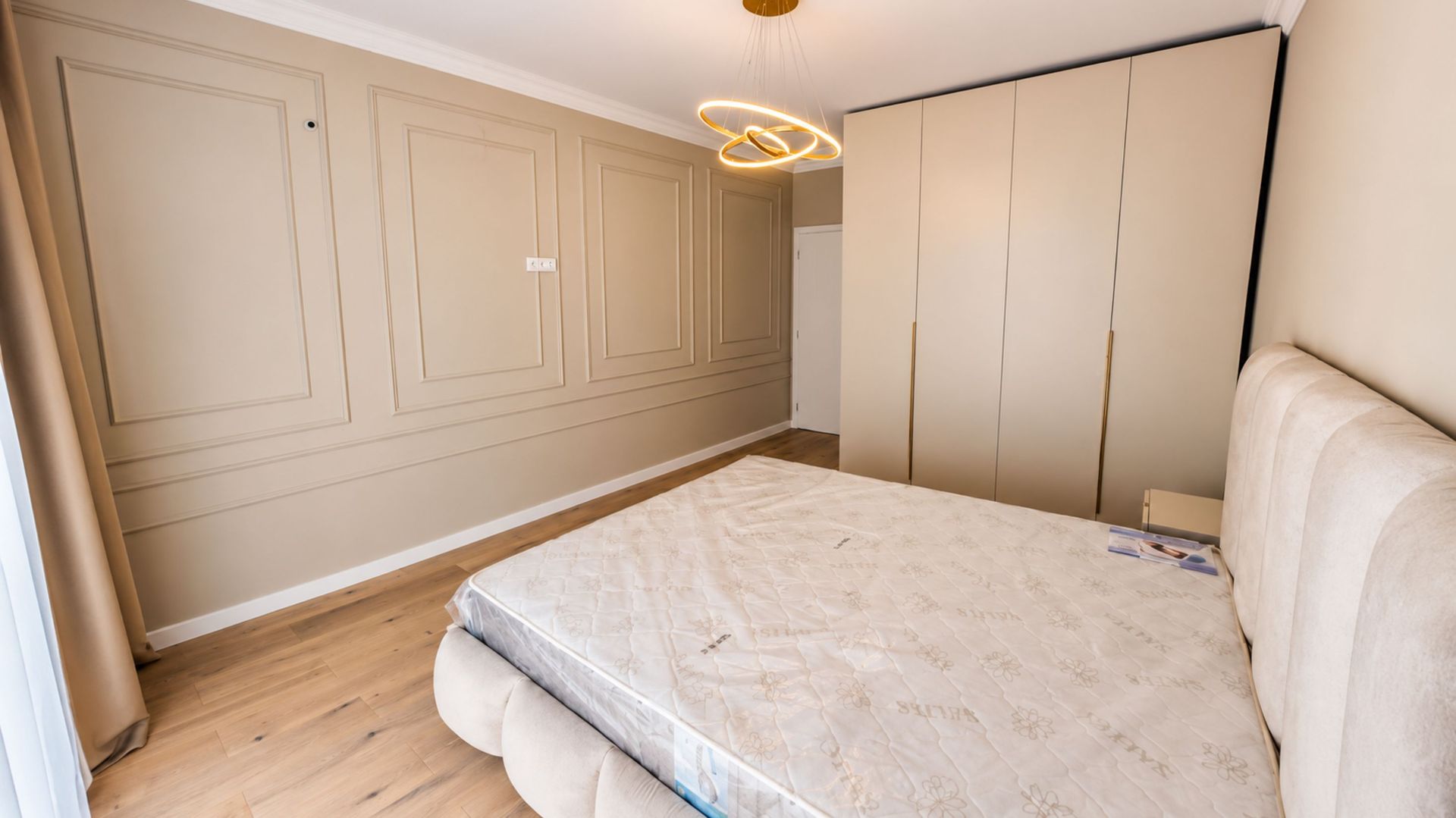 First Rental | Executive 3-Room Residence | 100 sqm | Garden - Poză 5