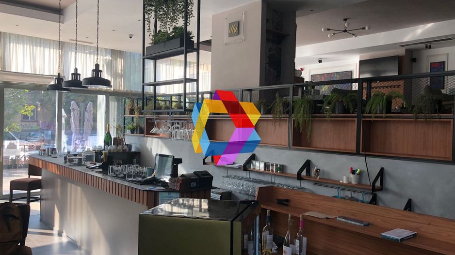 Spatiu Central cu vad pietonal și auto - 414 mp #plus-imo.ro - Poză 3