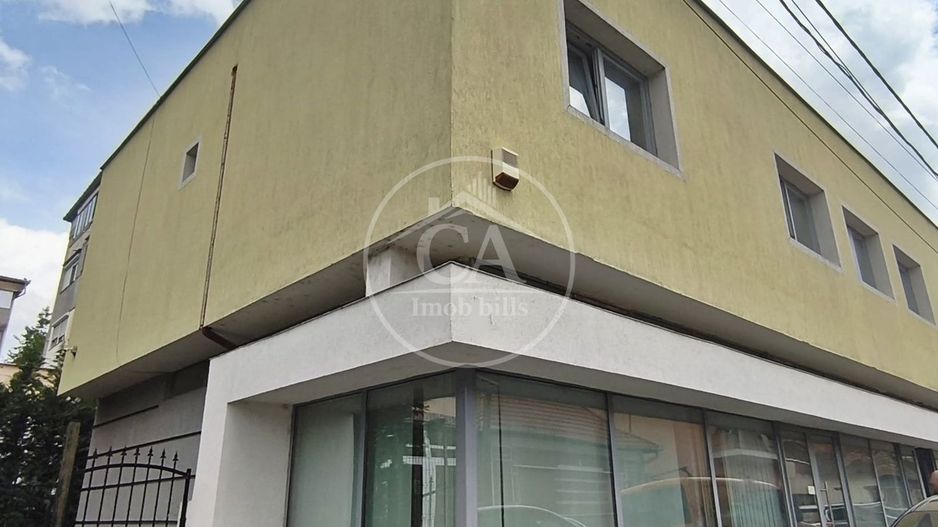 Spatiu comercial de inchiriat de tip S+P+E in zona Rogerius, Oradea - Poză 1