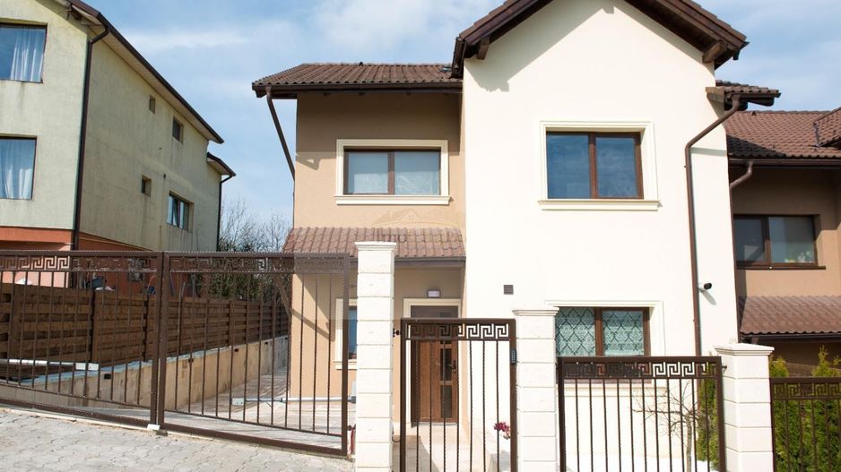 🏡✨ Casă individuală de lux spre închiriere în Gruia – Piscina - Poză 29