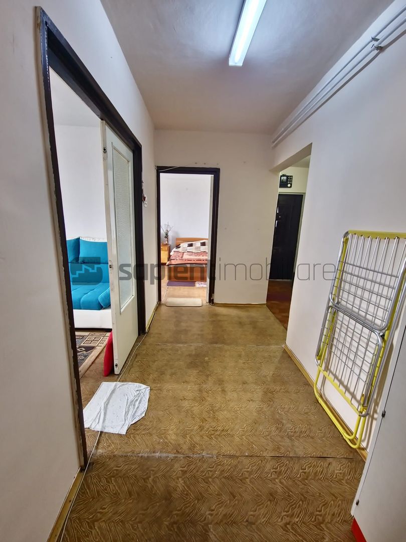 Apartament 3 Camere Decomandat - Poză 4
