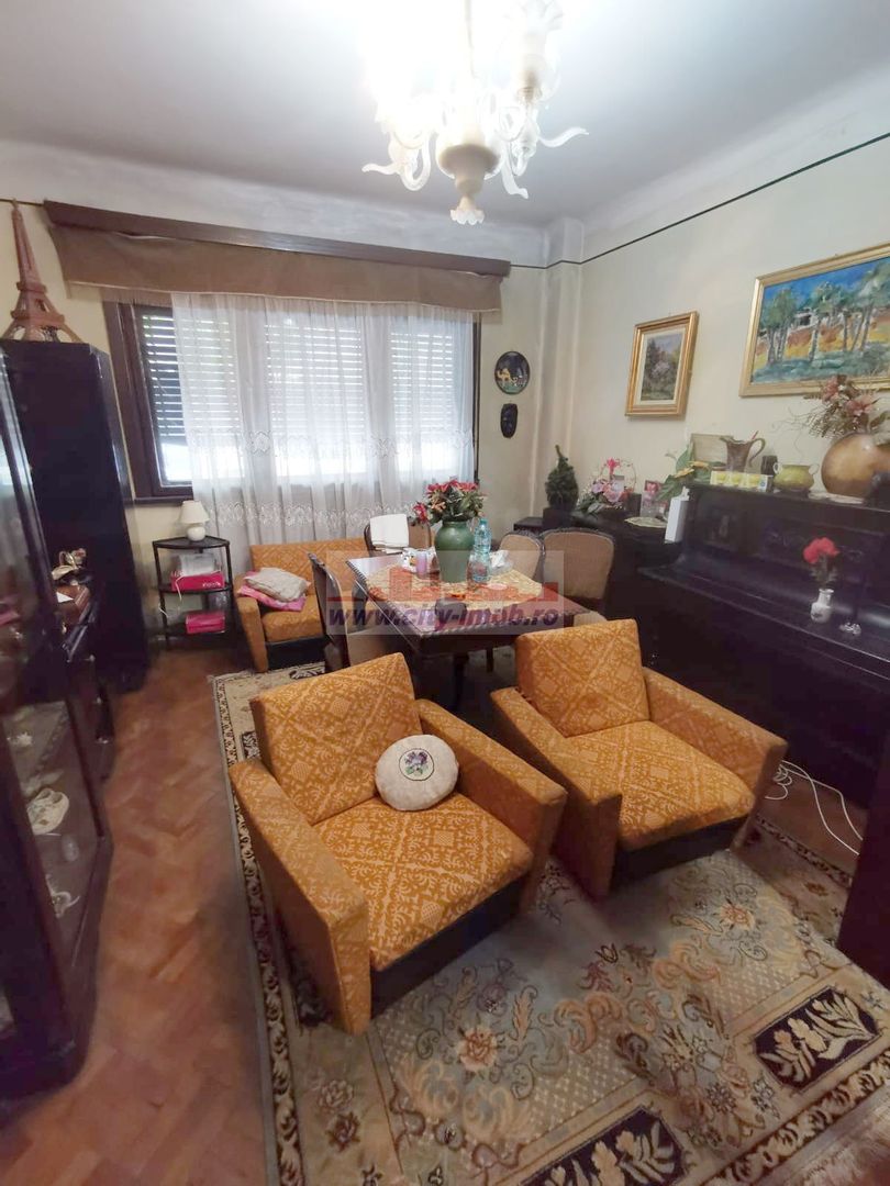 Vanzare apartament 3 Camere Universitate - Poză 3