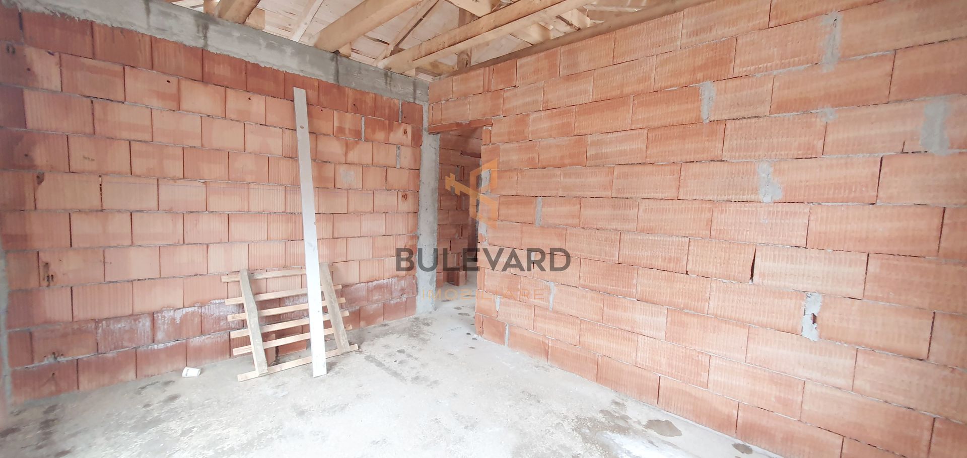 Casa  tip duplex in zona Terra! - Poză 12