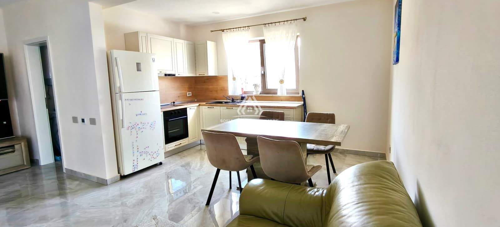 Apartament 70 mp de închiriat in vila cu parcare si foisor, Zona Iris - Poză 3