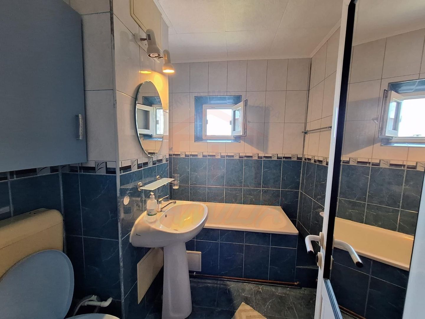🏛️ De închiriat 2 camere, Micro 20, 350 euro/luna - Poză 10