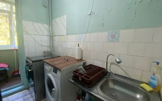 Apartament compact de vanzare, trei camere,  Apusului, 0% comision cumparator - Poză 11