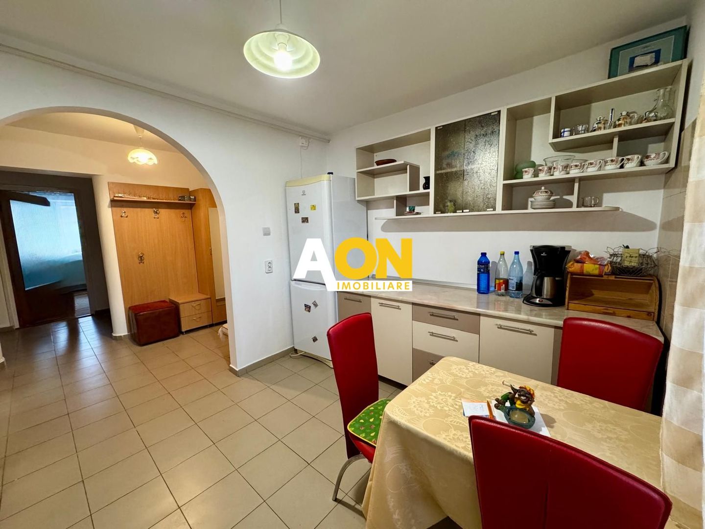 Apartament 3 Camere de Inchiriat Strada Closca - Poză 3