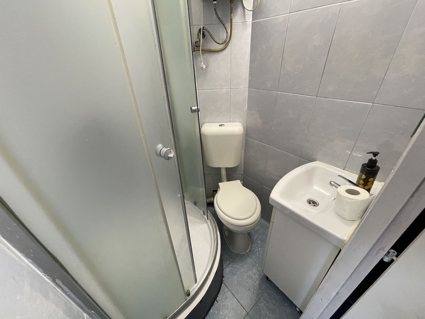 Garsonieră de vânzare în zona Aradului - Poză 18