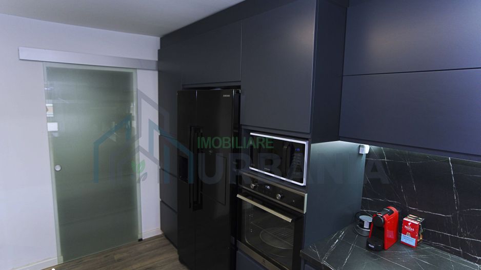 Apartament spatios renovat, Podu Iloaiei, etaj 2 - Poză 19