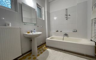 Apartament 5 camere****zona Centrala - Poză 23
