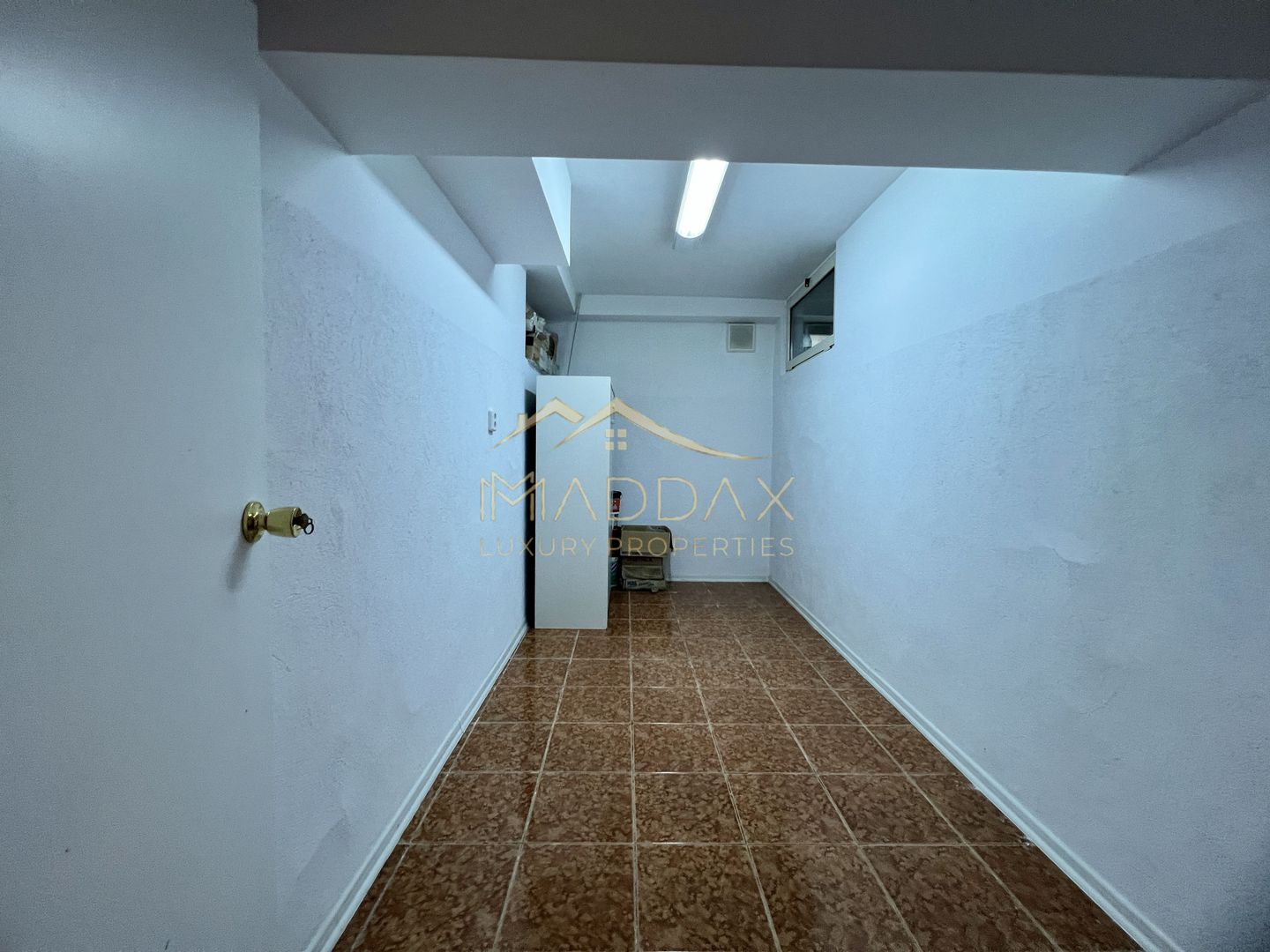 Apartament in Vila | Dorbanti - Capitale | De Vanzare | 1946 - Poză 38